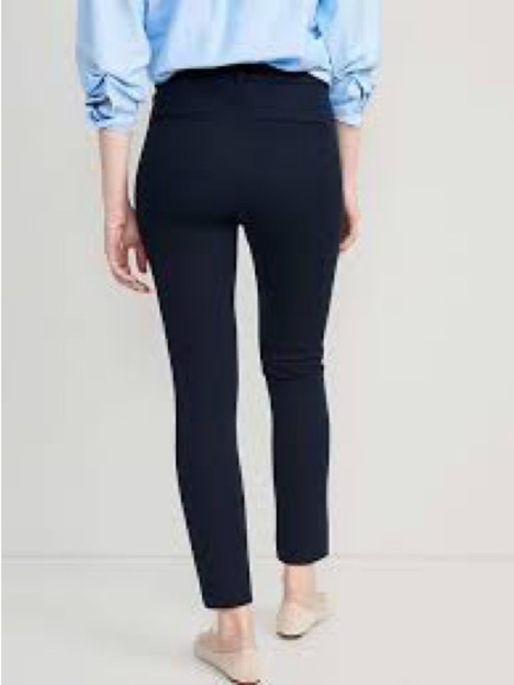 Old Navy Women's Pixie High waisted skinny pants  in Navy size 10